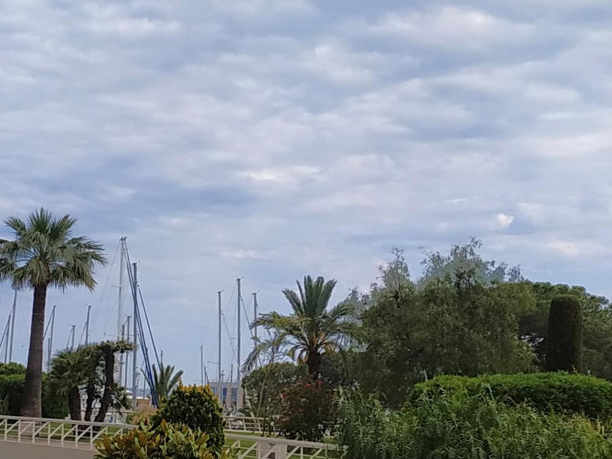Studio Rez De Jardin Marina Baie Des Anges Villeneuve-Loubet Exteriér fotografie